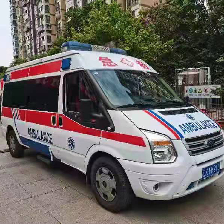 武陵长途救护车护送病人返乡